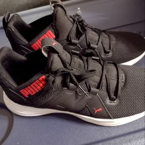 Puma women's shoes size 8.5